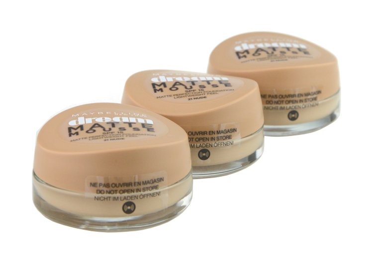 Maybelline Dream Matte Mousse Foundation